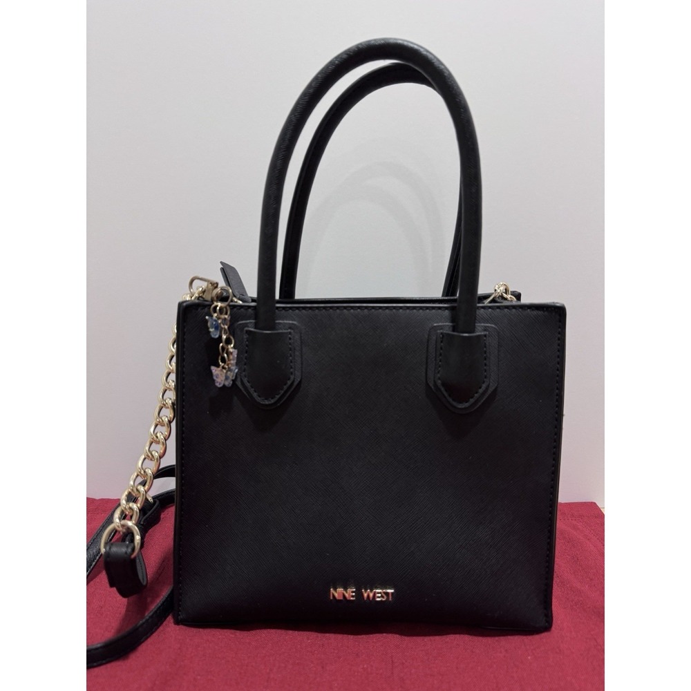 Nine West Purse Crossbody Handbag Adjustable Straps Zip Black W/Gold Accents